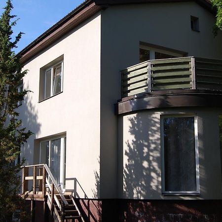 Kaunis Guesthouse 塔林 外观 照片